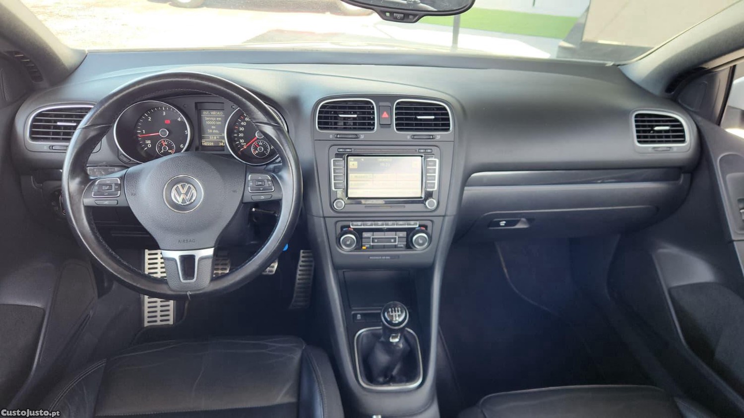 Volkswagen Golf Cabriolet 1.6 TDI — fotografia 2