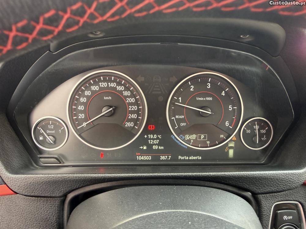 BMW 318 d Auto Line Sport — fotografia 5
