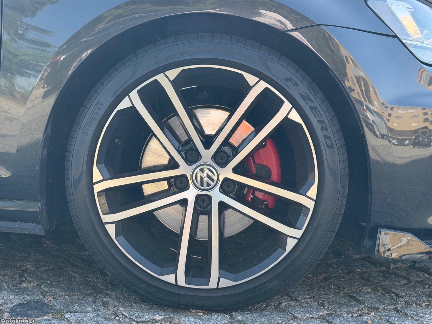Volkswagen Golf 2.0 GTD — fotografia 5