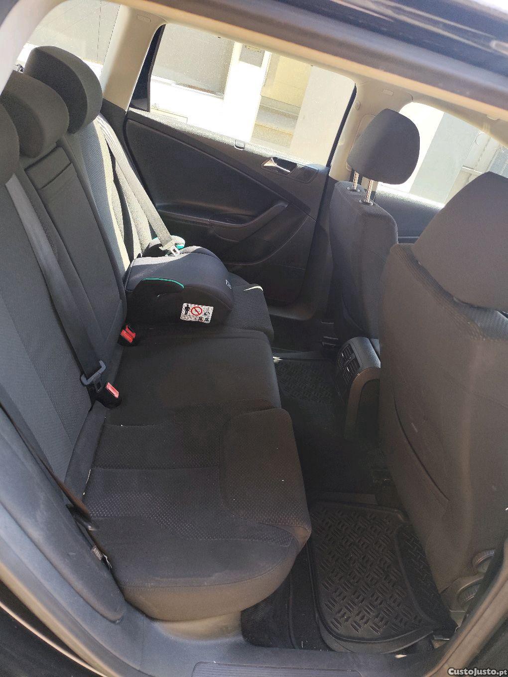VW Passat 2.0 — photo 5