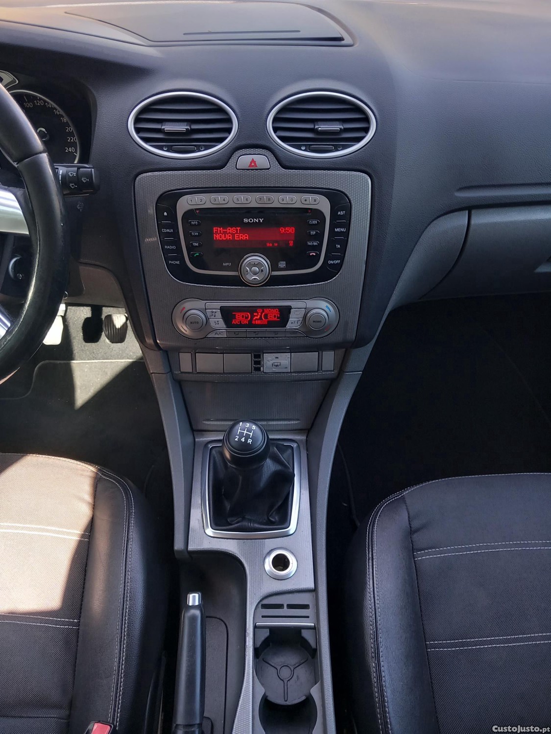 Ford Focus SW 1.6 TDCi Trend — fotografia 2