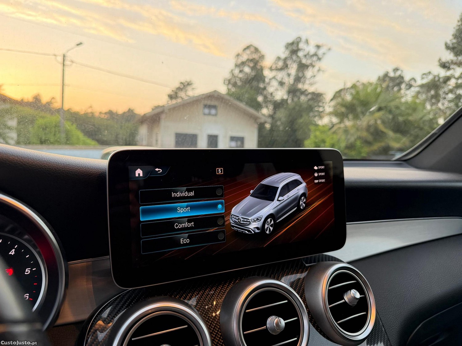 Mercedes-Benz GLC 220 d — fotografia 15