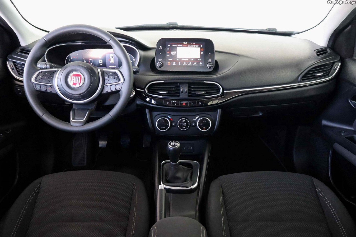Fiat Tipo 1.0 GSE T3 City Life — fotografia 11