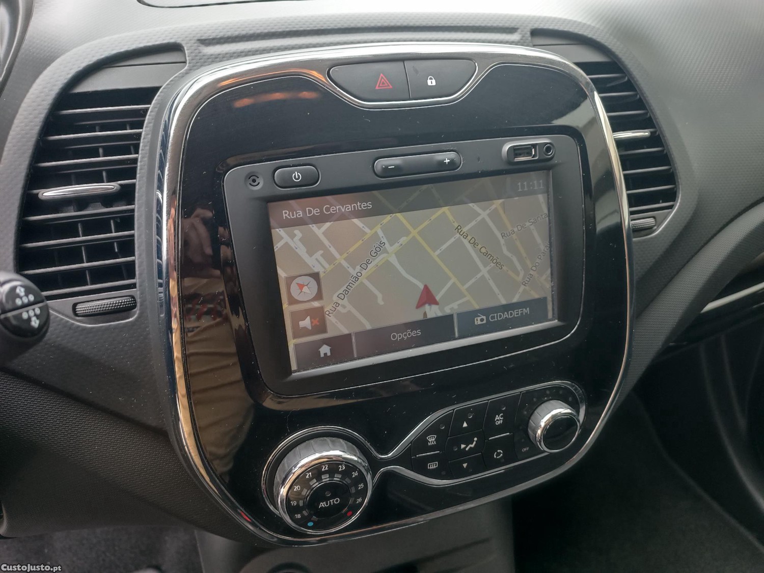 Renault Captur 1.5 DCI EXCLUSIVE NACIONAL — fotografia 4