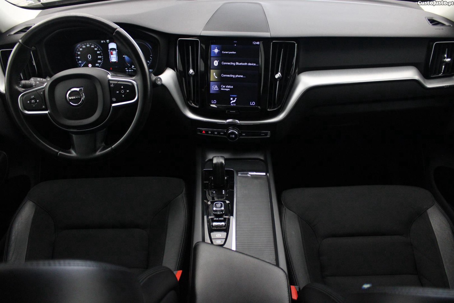 Volvo XC 60 T8 PHEV MOMENTUM PLUS (AUTO) — fotografia 33