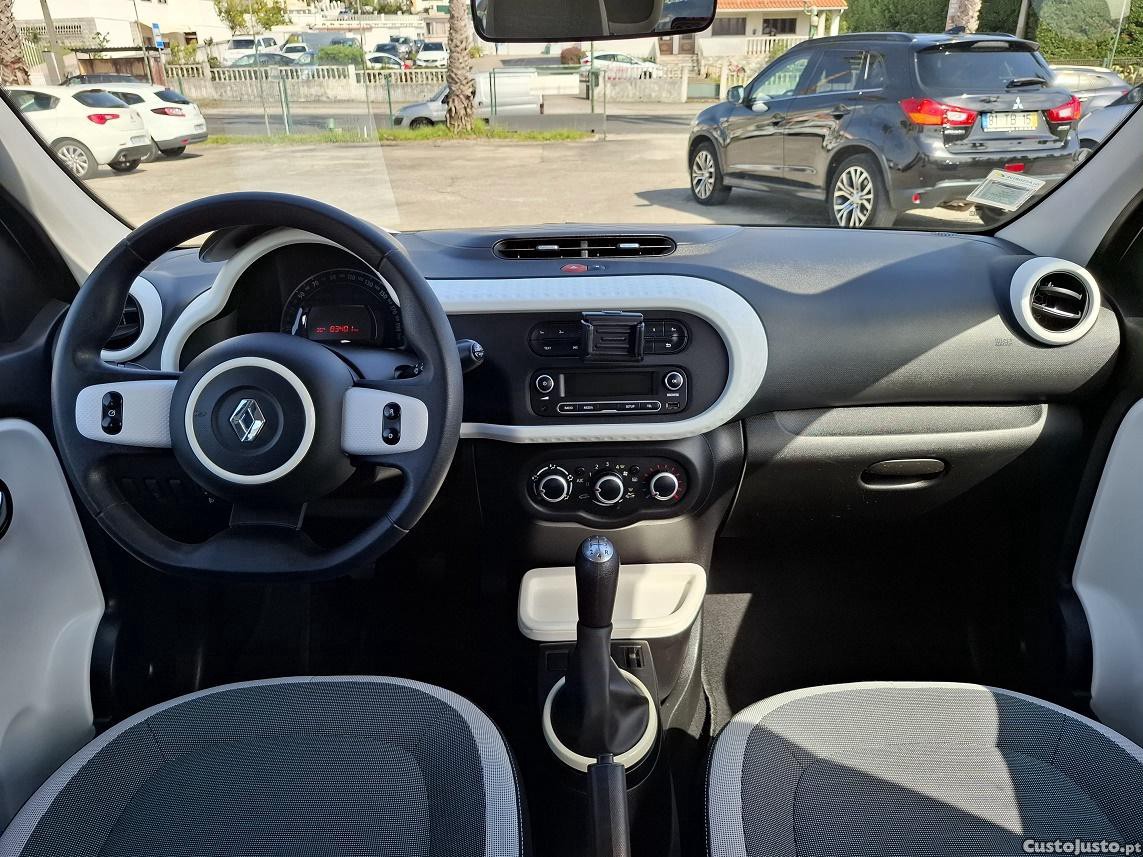 Renault Twingo 1.0 SCE NIGHT & DAY 70 CV C/GARANTIA — fotografia 5