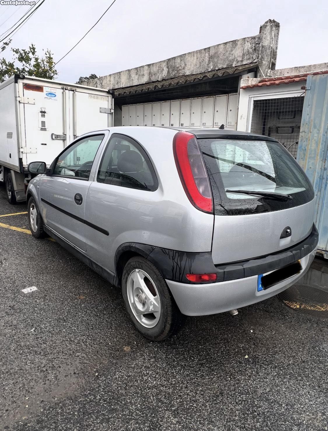 Opel Corsa C — fotografia 2
