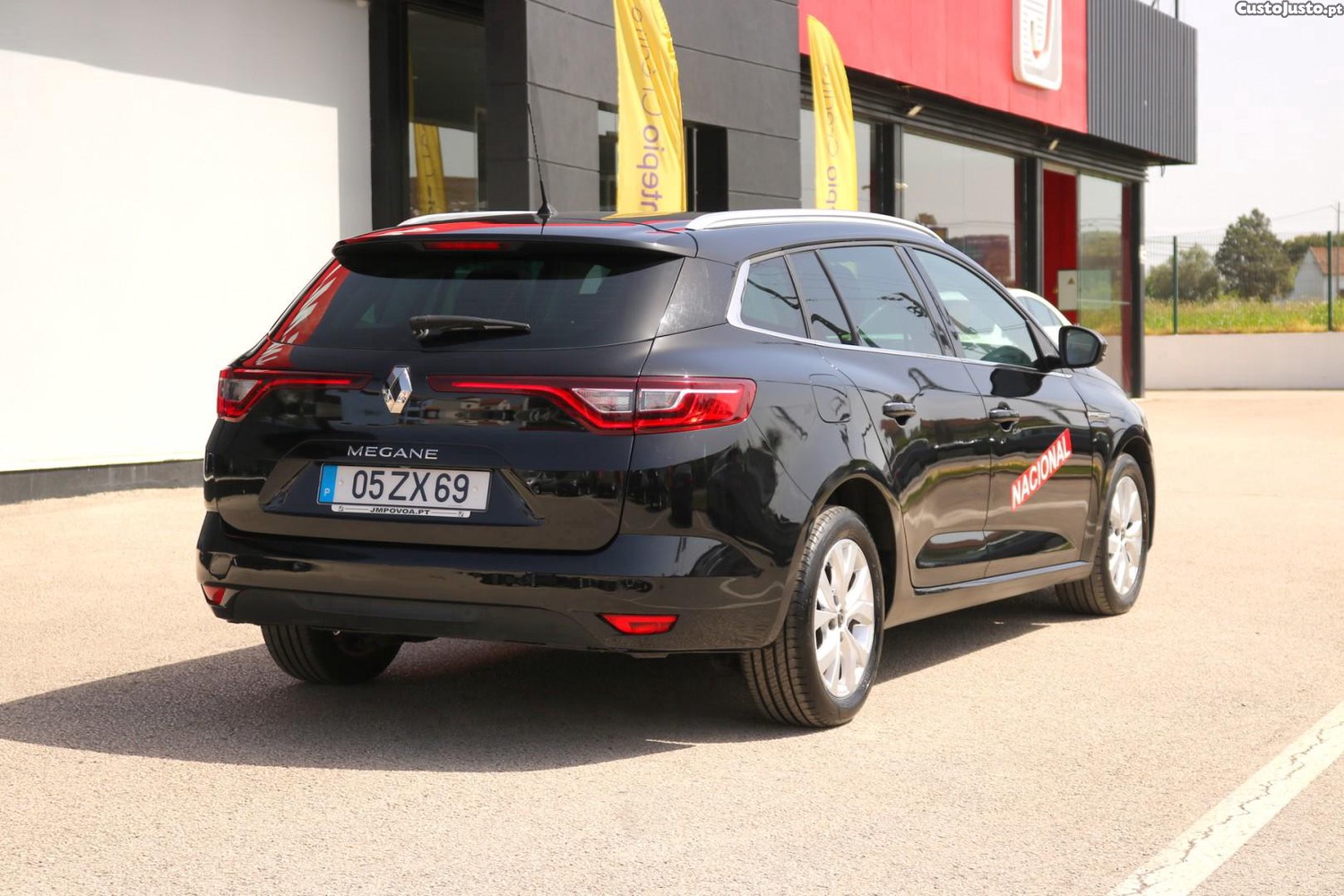 Renault Mégane Sport Tourer 1.5 Blue DCI Limited 115cv — fotografia 53
