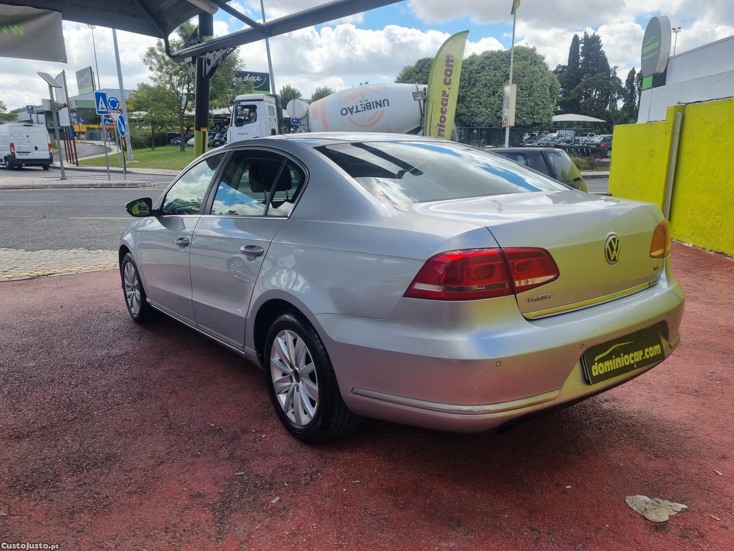 Volkswagen Passat 1.6 TDi BlueMotion — fotografia 3