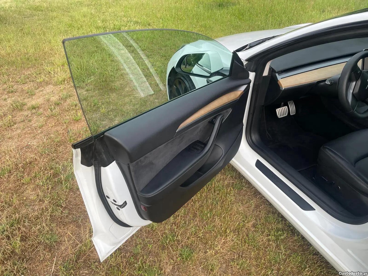 Tesla Model 3 Performance Dual Motor AWD — fotografia 2