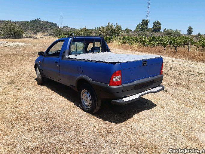 Fiat Strada 1.9D — fotografia 9