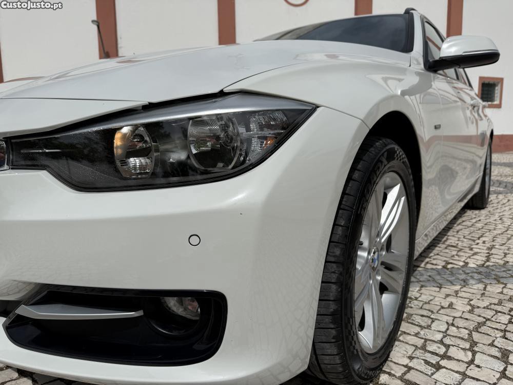 BMW 318 d Auto Line Sport — fotografia 13