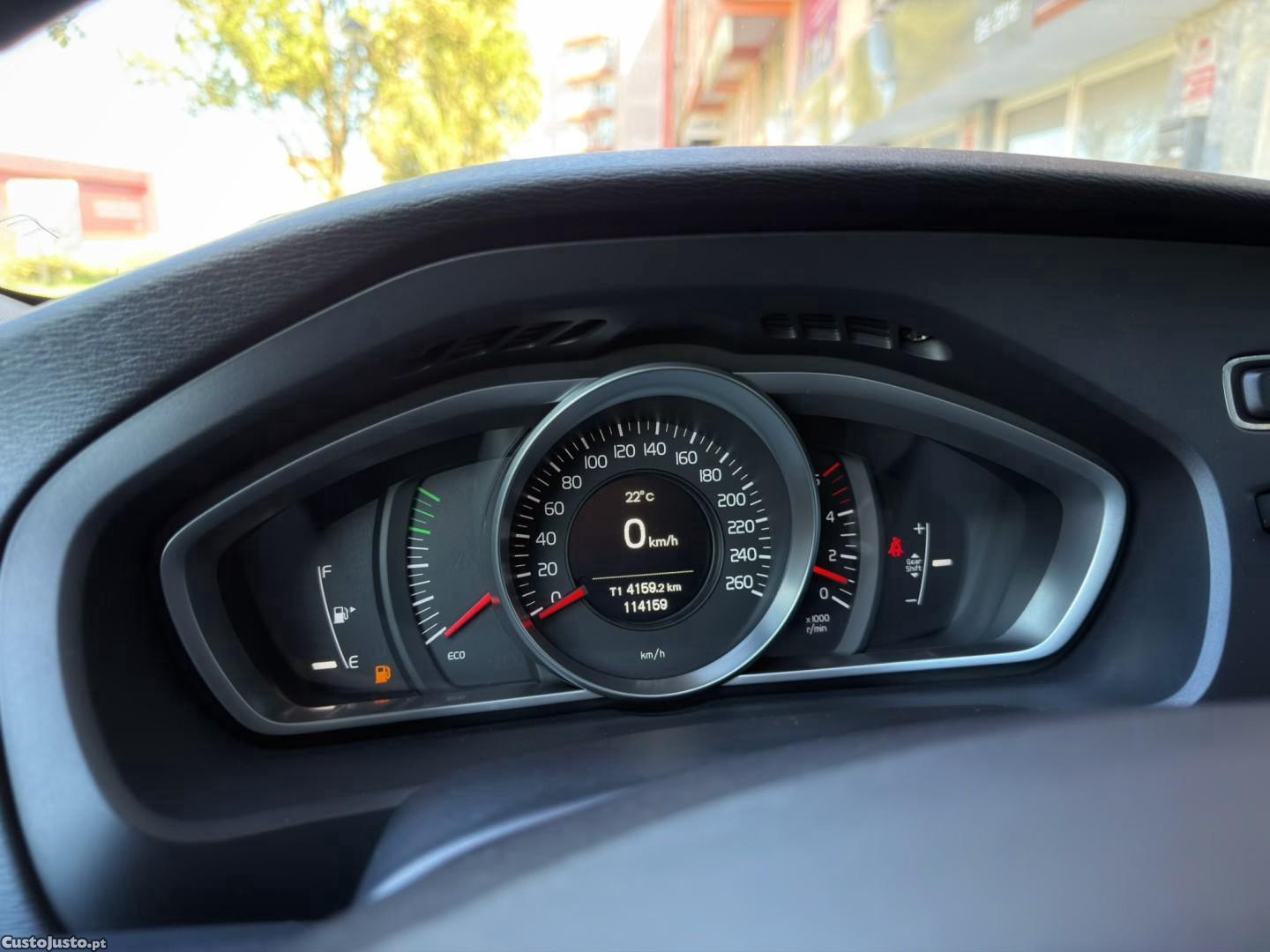 Volvo V40 1.6 D2 Momentum — fotografia 5