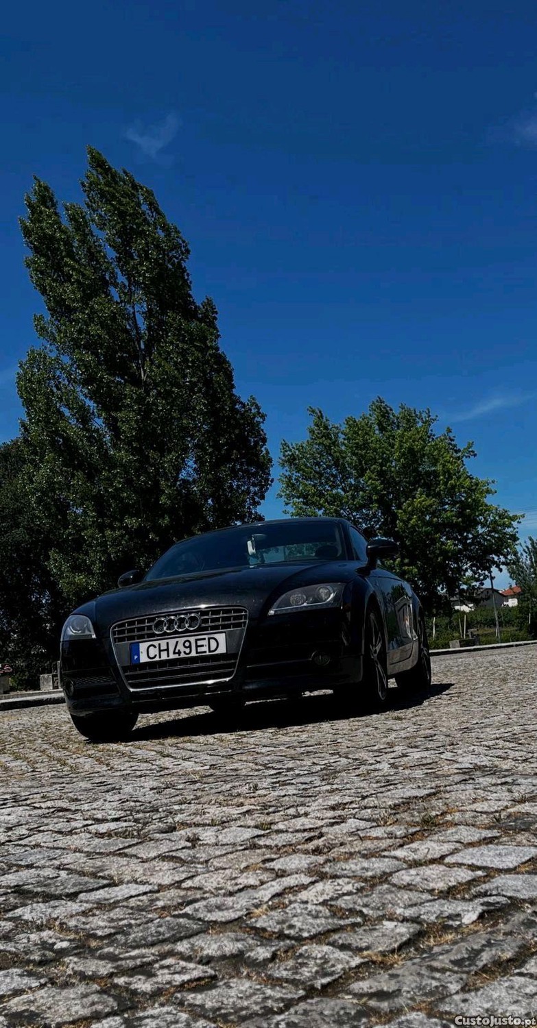 Audi TT SLINE — fotografia 8