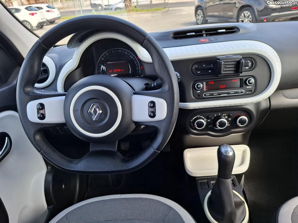 Renault Twingo 1.0 SCE NIGHT & DAY 70 CV C/GARANTIA — fotografia 2