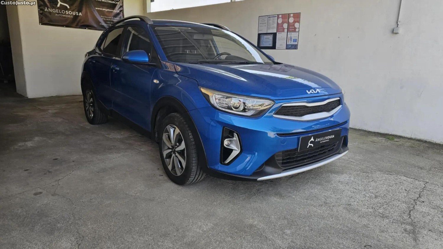 Kia Stonic 1.2 Dynamic — fotografia 11