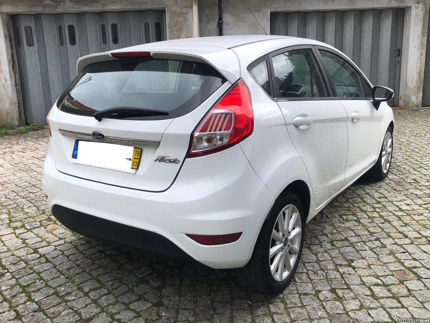 Ford Fiesta 1.4 TdCi — fotografia 6