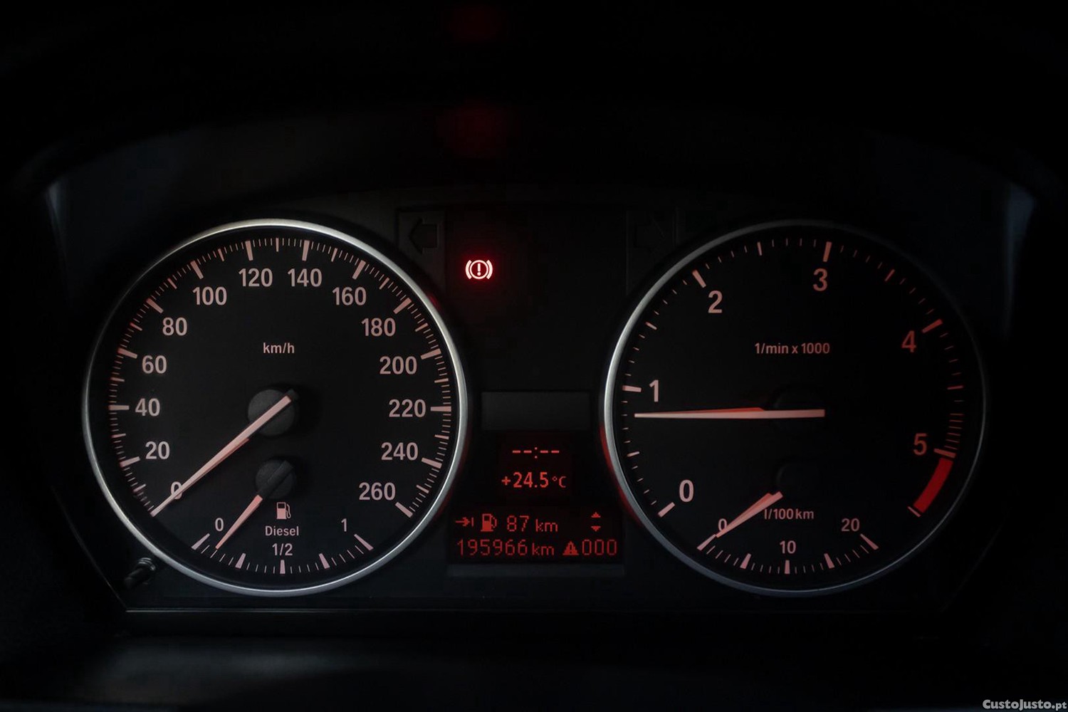 BMW 320 d Touring EfficientDynamics — fotografia 10