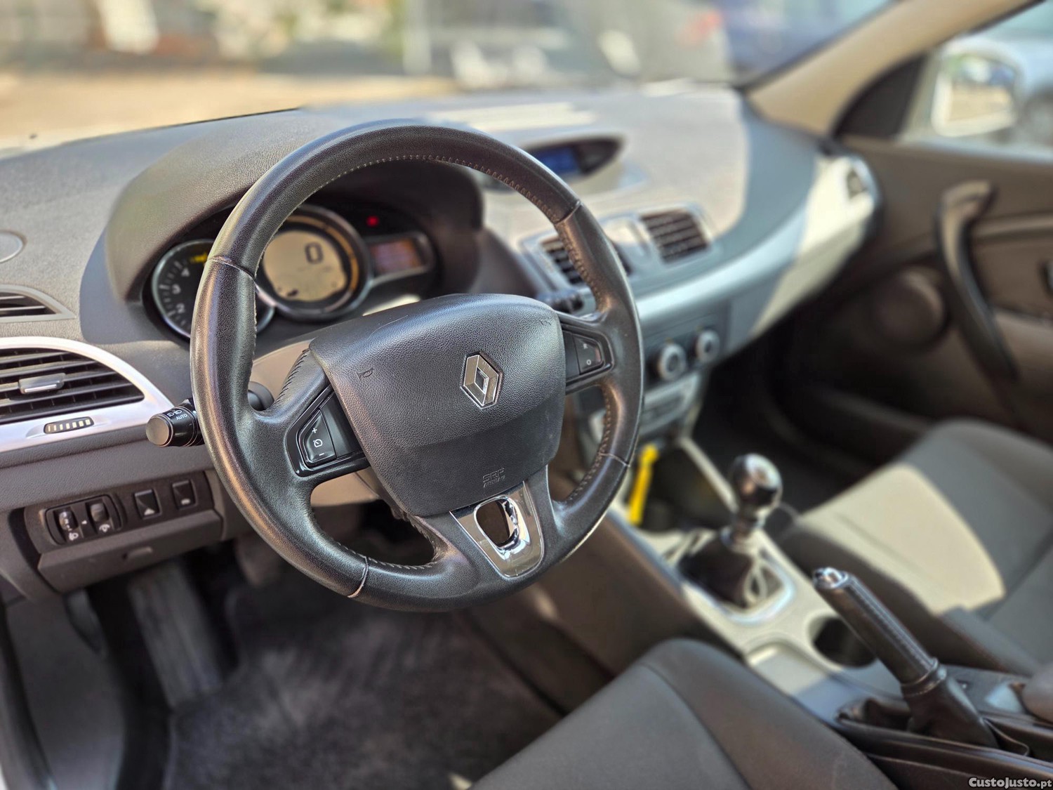 Renault Mégane 1.5 dCi Dynamique — fotografia 5