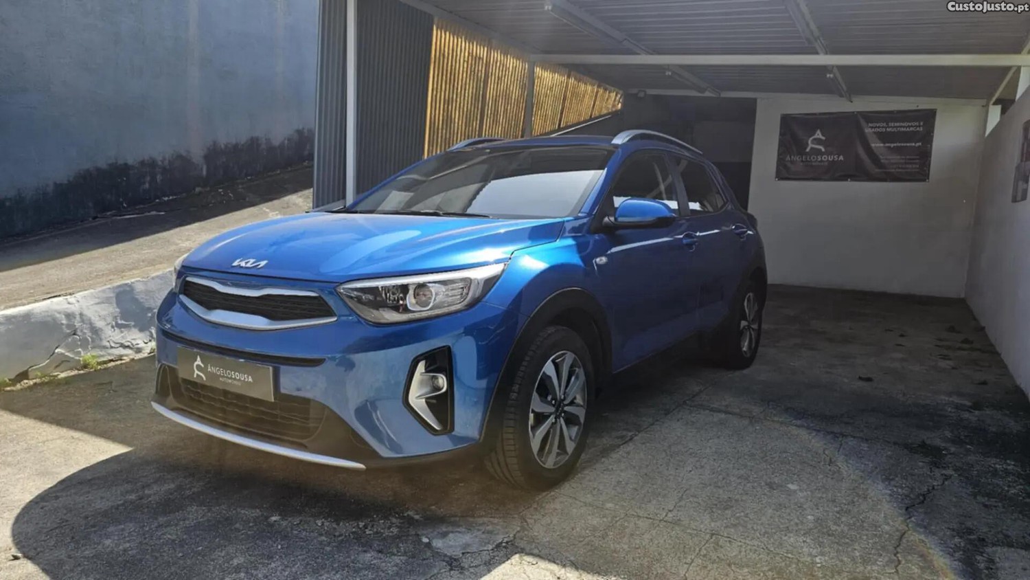 Kia Stonic 1.2 Dynamic — fotografia 18