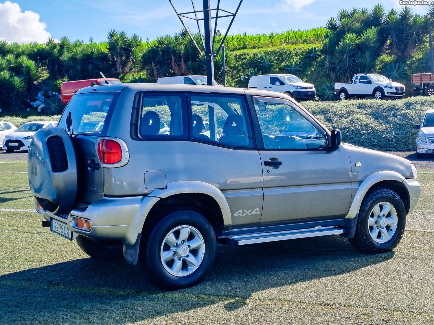 Nissan Terrano II 2.7 TD 4X4 100CV DIESEL 2000 — fotografia 12