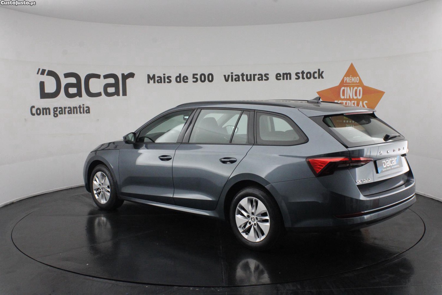 Skoda Octavia BREAK 2.0 TDI AMBITION — fotografia 27