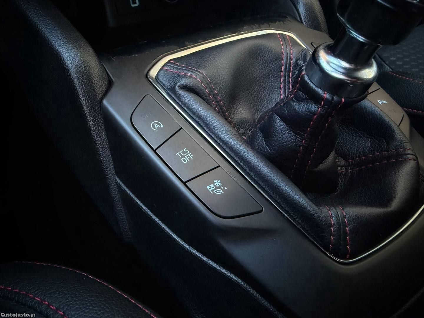 Ford Focus 1.0 EcoBoost ST-Line — fotografia 8