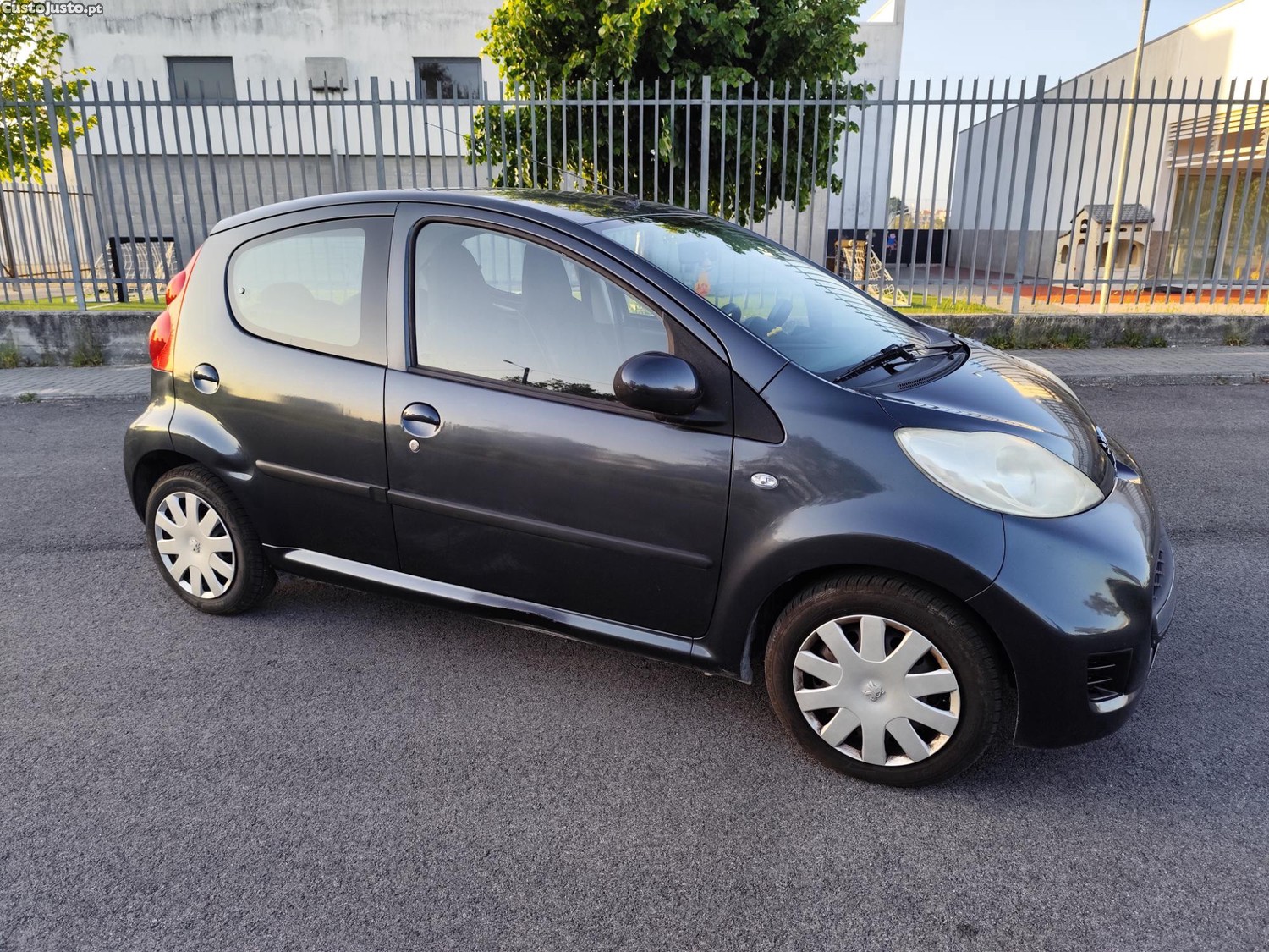 Peugeot 107 1.0C/AC — fotografia 8