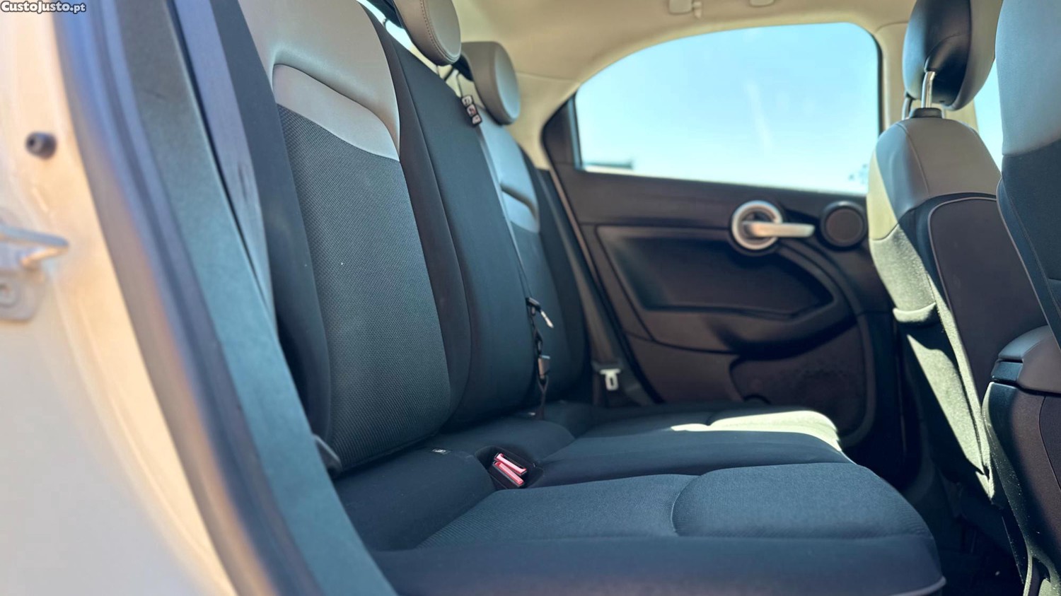 Fiat 500X 1.3 MJ Lounge S&S — fotografia 2