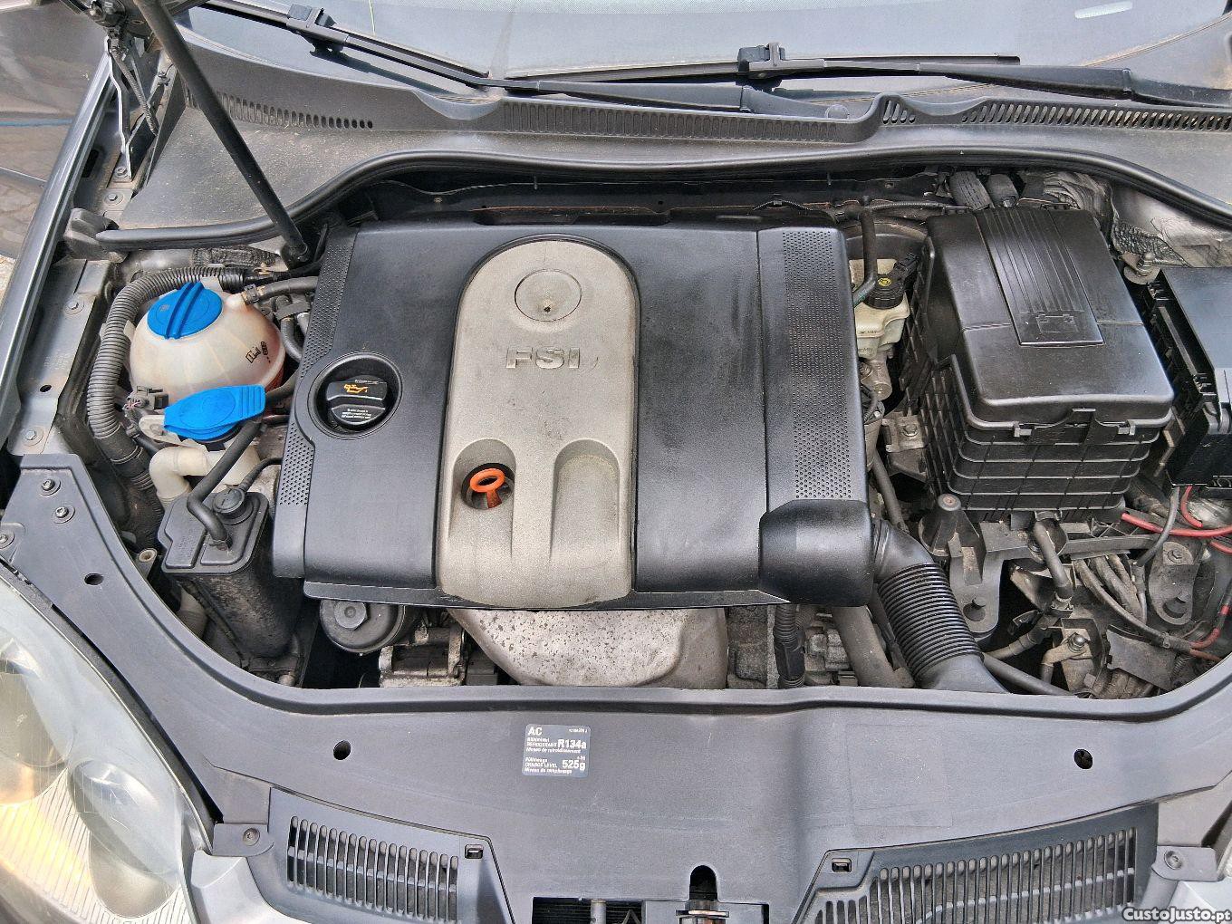 Volkswagen Golf 1.4 gasolina nacional — fotografia 7