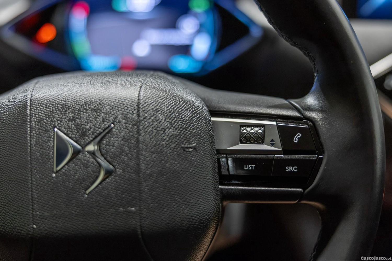 DS 3 3 E-Tense SE Connected Chic — fotografia 9