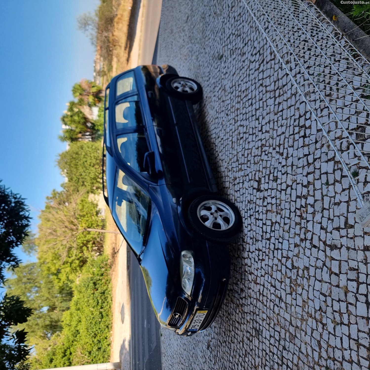 Opel Astra Automatica — fotografia 10