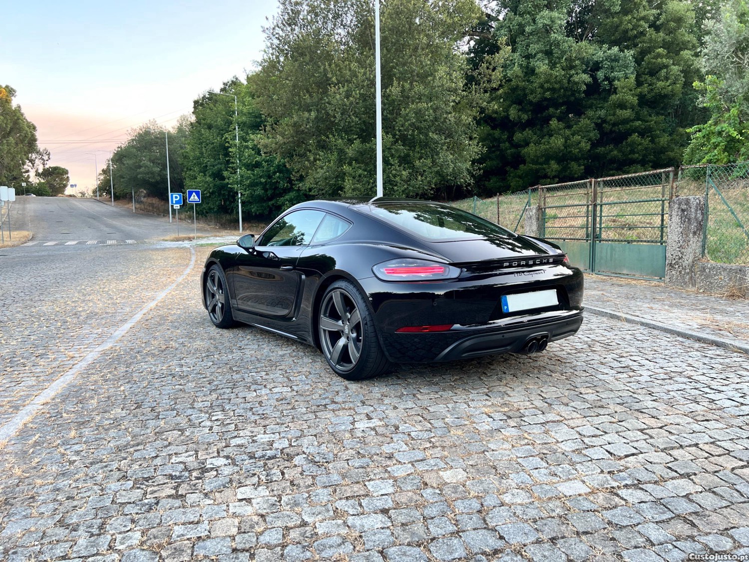 Porsche Cayman 718T — fotografia 10