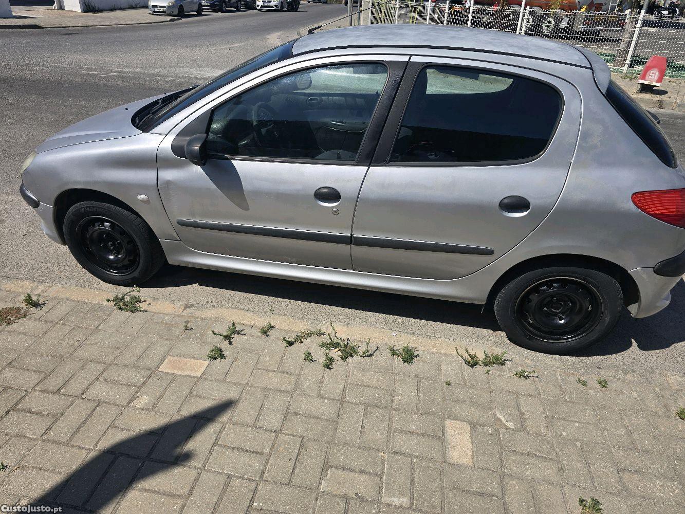 Peugeot 206 — fotografia 3