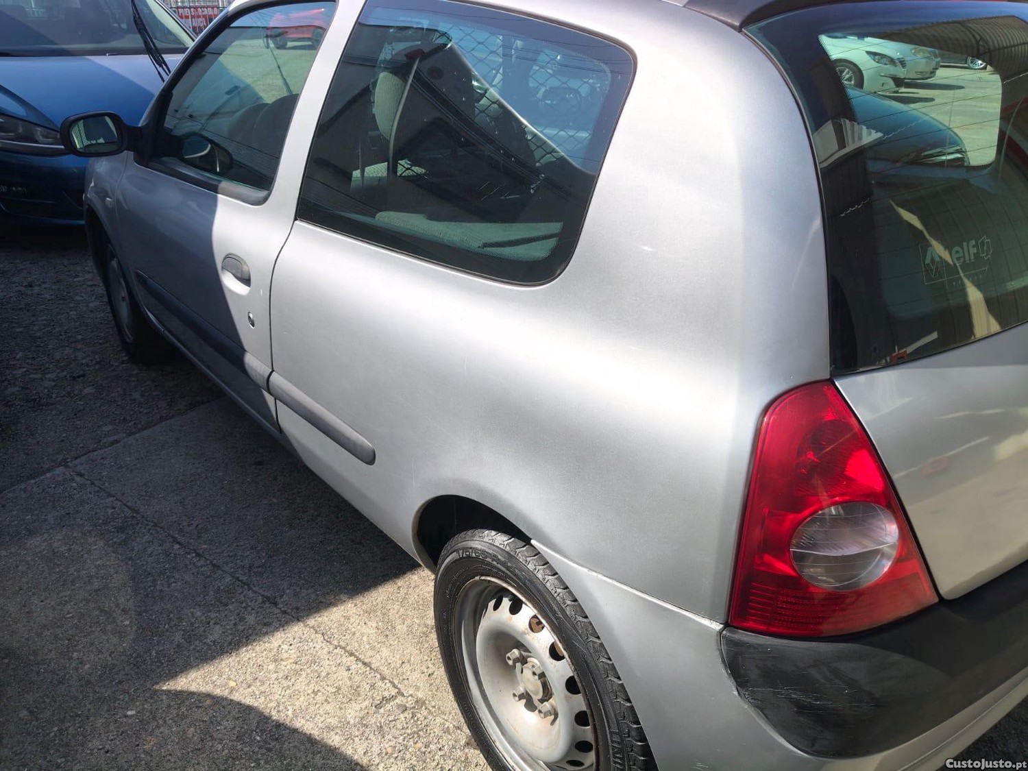 Renault Clio 1.5 dci — fotografia 8
