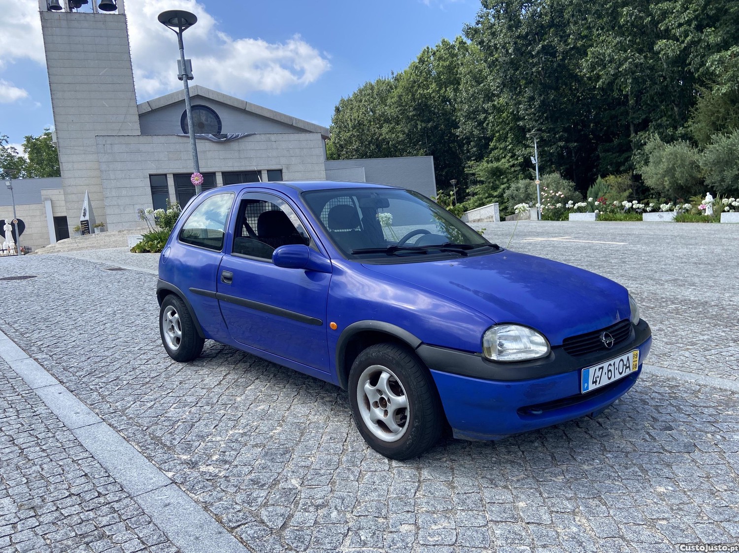 Opel Corsa B — fotografia 8