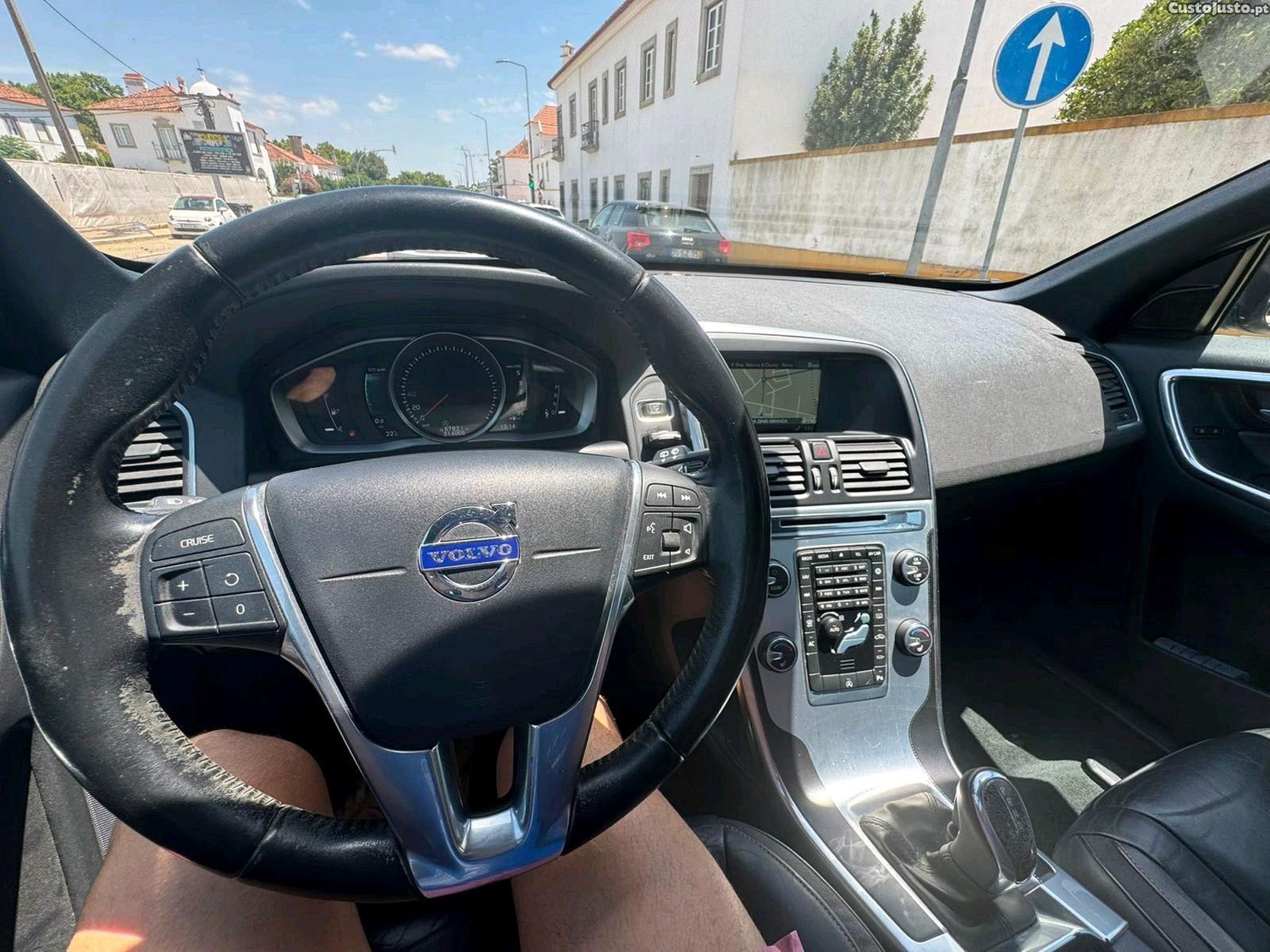 Volvo XC 60 Ocean Race — fotografia 4