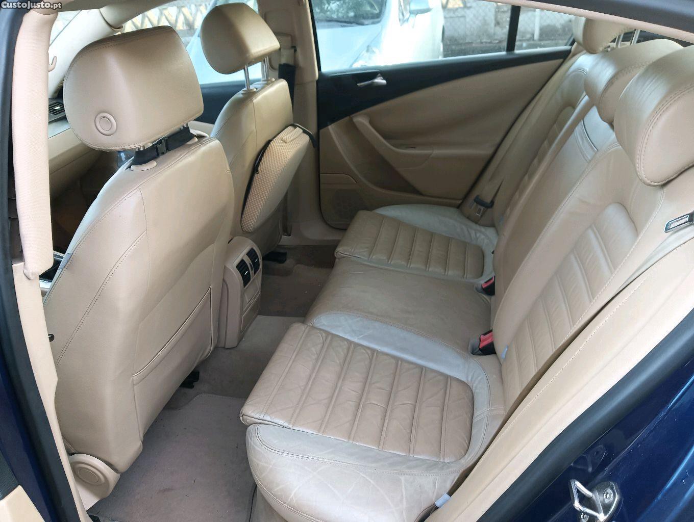 Volkswagen Passat 2.0 TDI Highline — fotografia 5