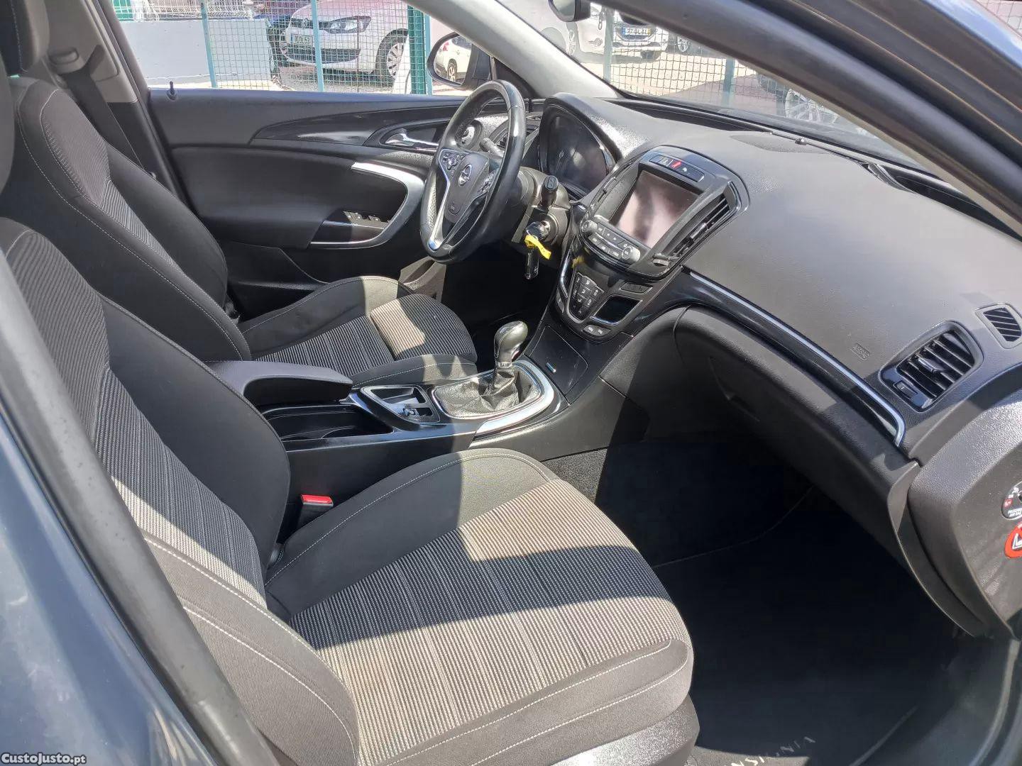 Opel 1204 2.0 cdti cosmo s/s — fotografia 4