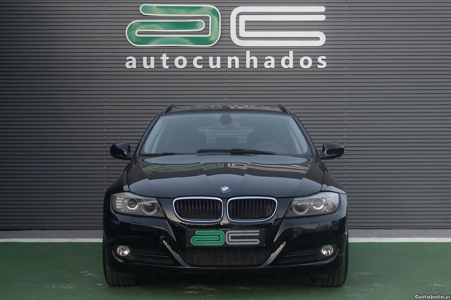 BMW 320 d Touring EfficientDynamics — fotografia 24