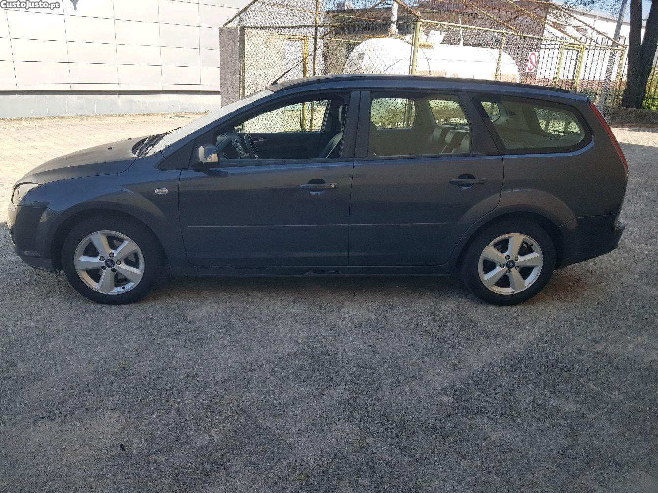 Ford Focus 1.6 tdci titanium — fotografia 8