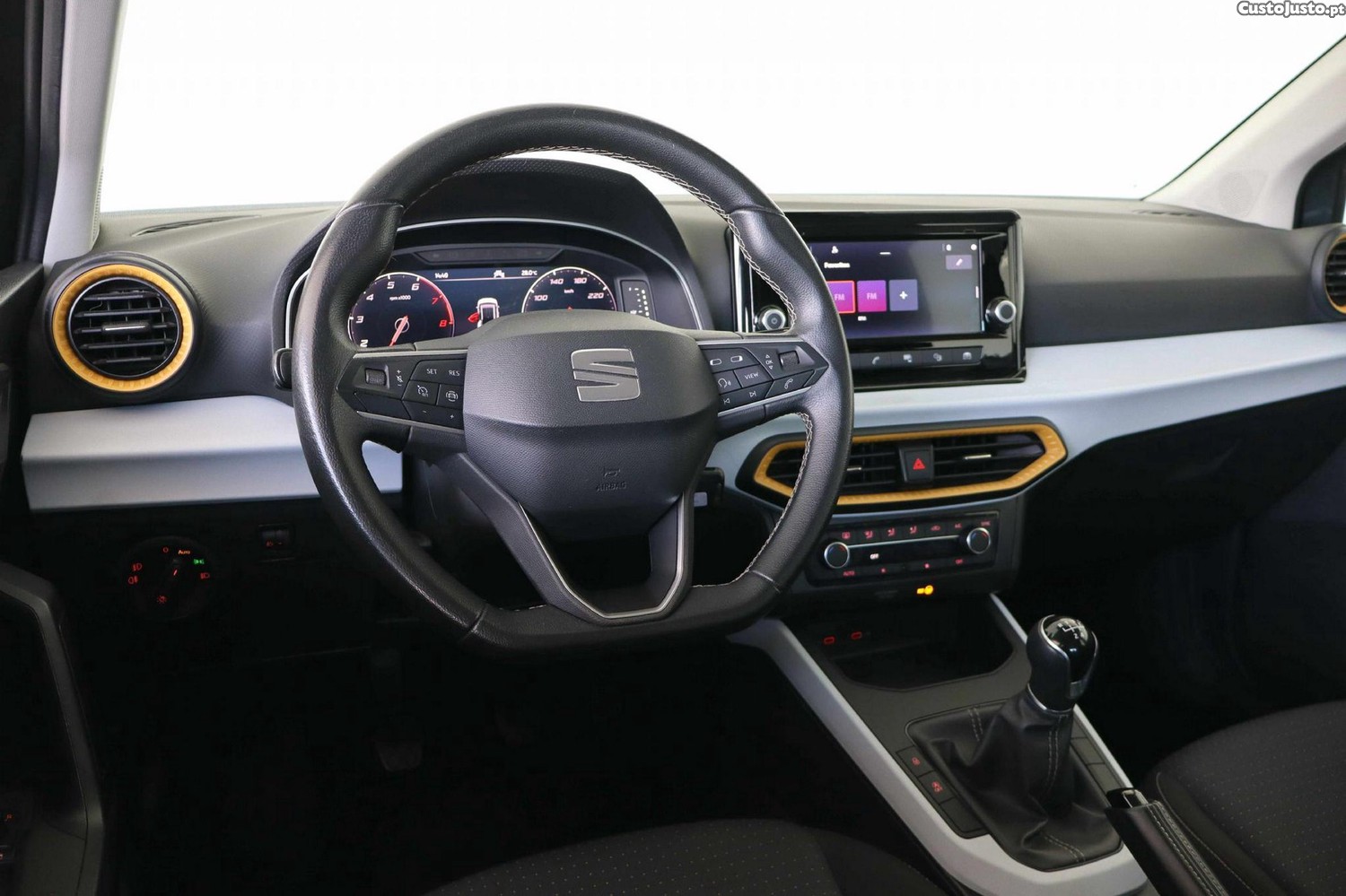 SEAT Arona 1.0 TSI Style — fotografia 7