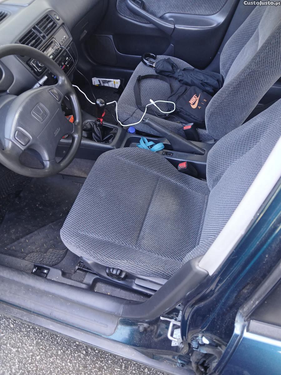 Honda Civic 5 portas — photo 3