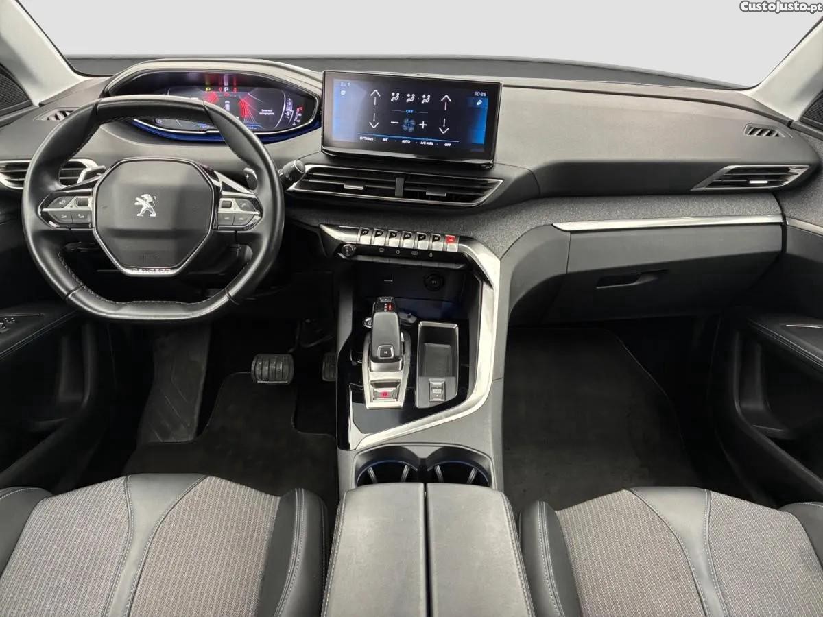 Peugeot 3008 1.2 PureTech Allure Pack EAT8 — fotografia 8