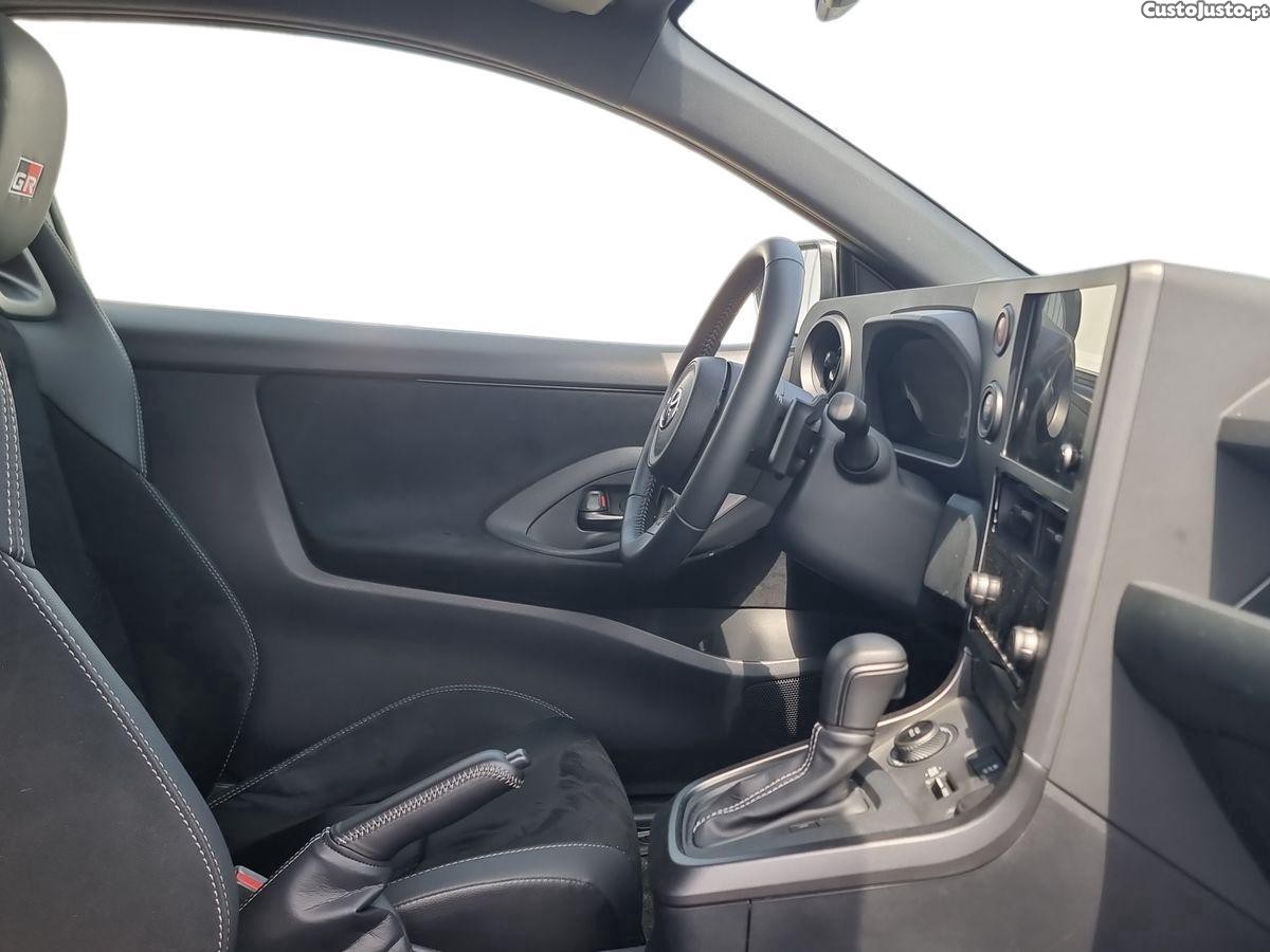 Toyota Yaris GR 1.6 T Legend T/A — fotografia 10