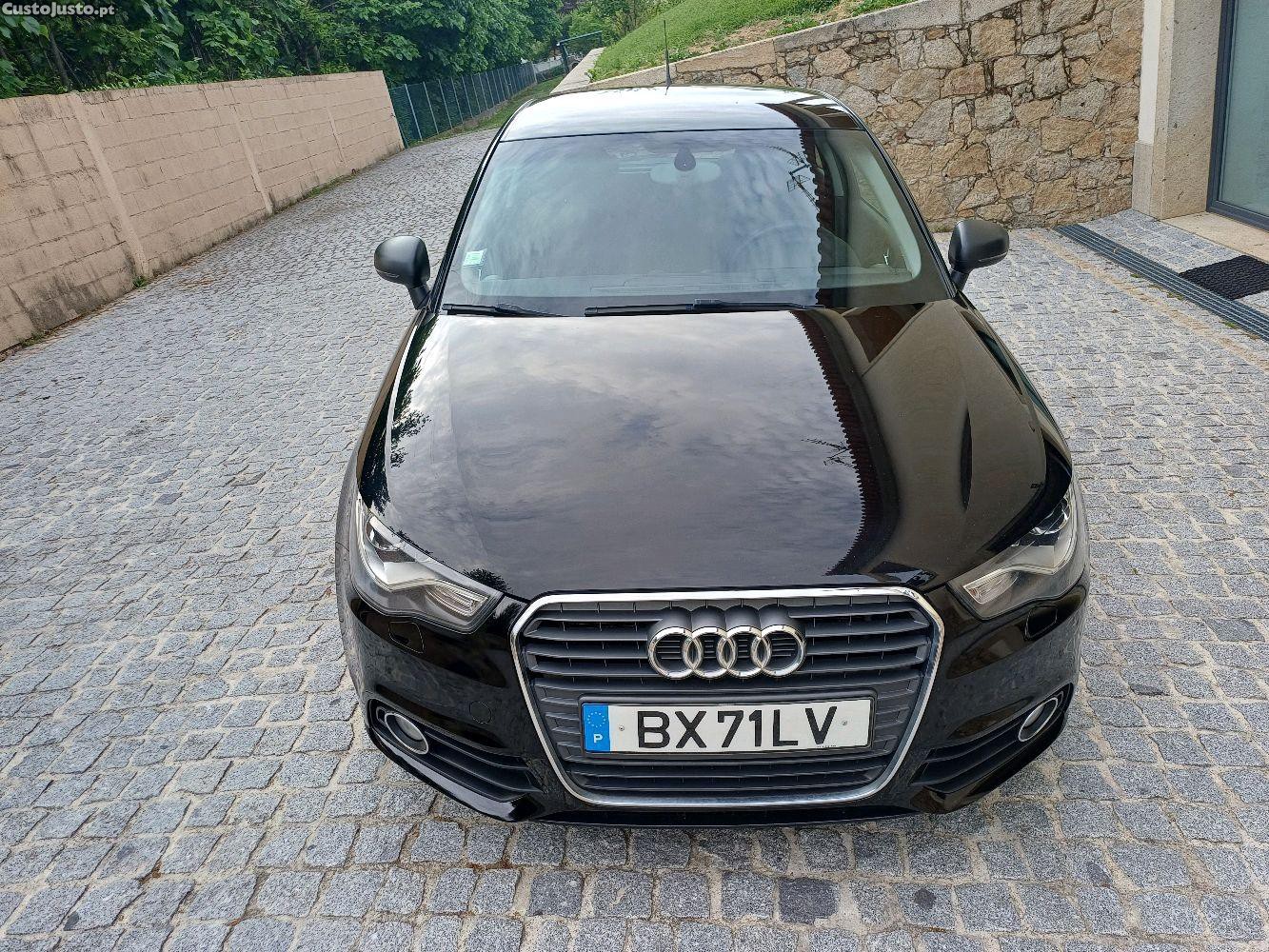 Audi A1 1.2 Tfsi Attraction — fotografia 6