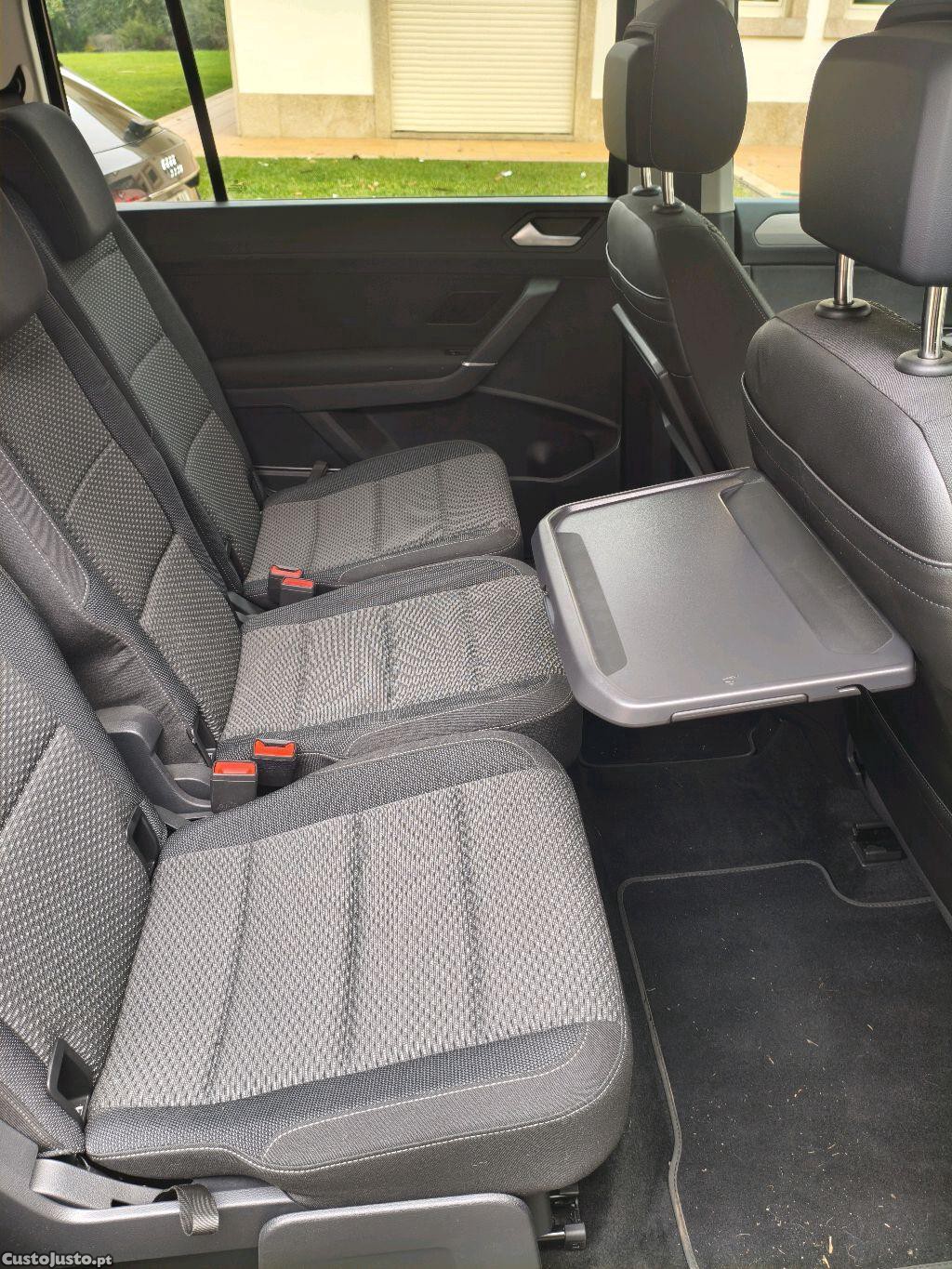 Volkswagen Touran Confortline — fotografia 5