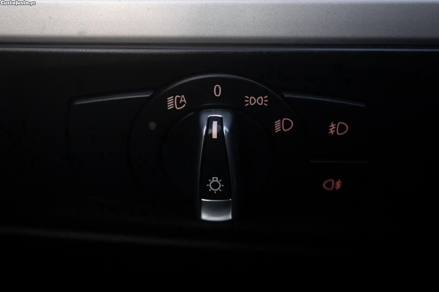 BMW 320 d Touring EfficientDynamics — fotografia 6