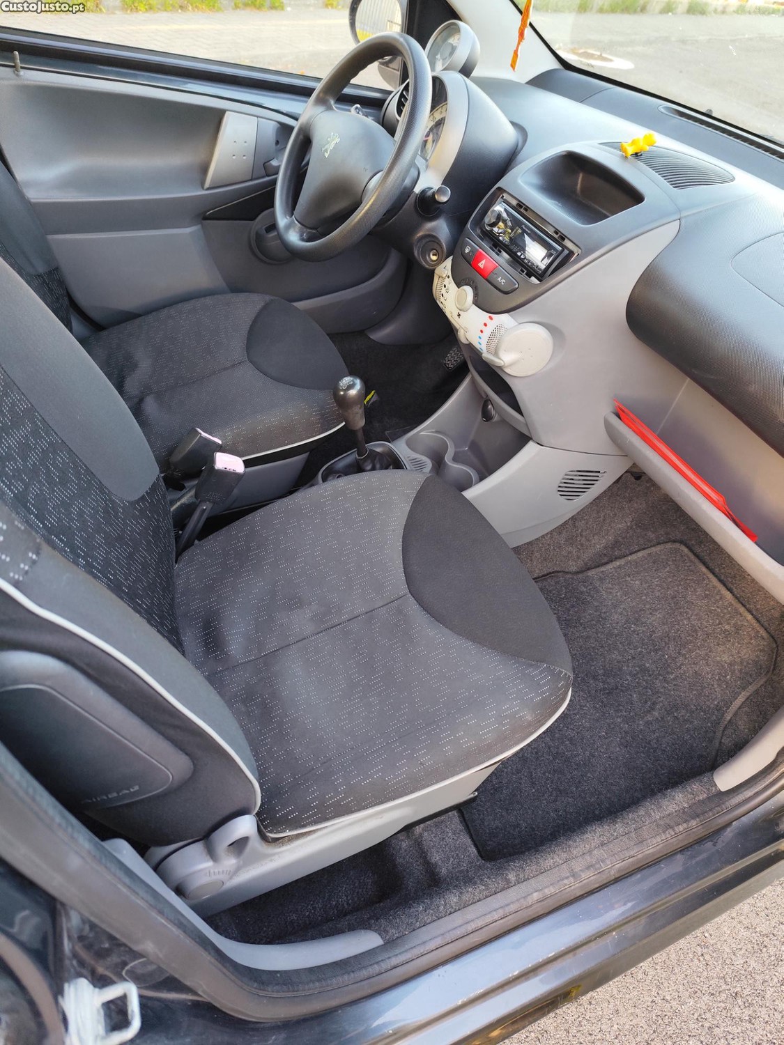 Peugeot 107 1.0C/AC — fotografia 4