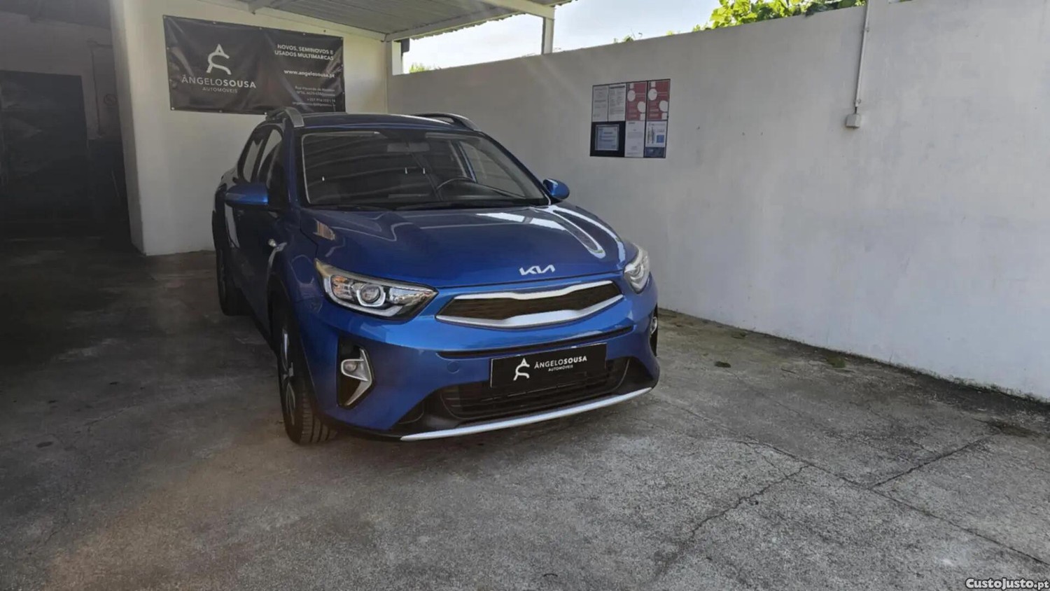 Kia Stonic 1.2 Dynamic — fotografia 12